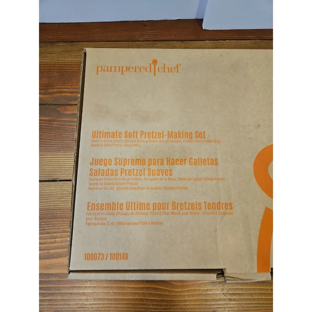 Pampered Chef 100073 Ultimate Soft Pretzel Making Set with Mold, Brush, Cutter